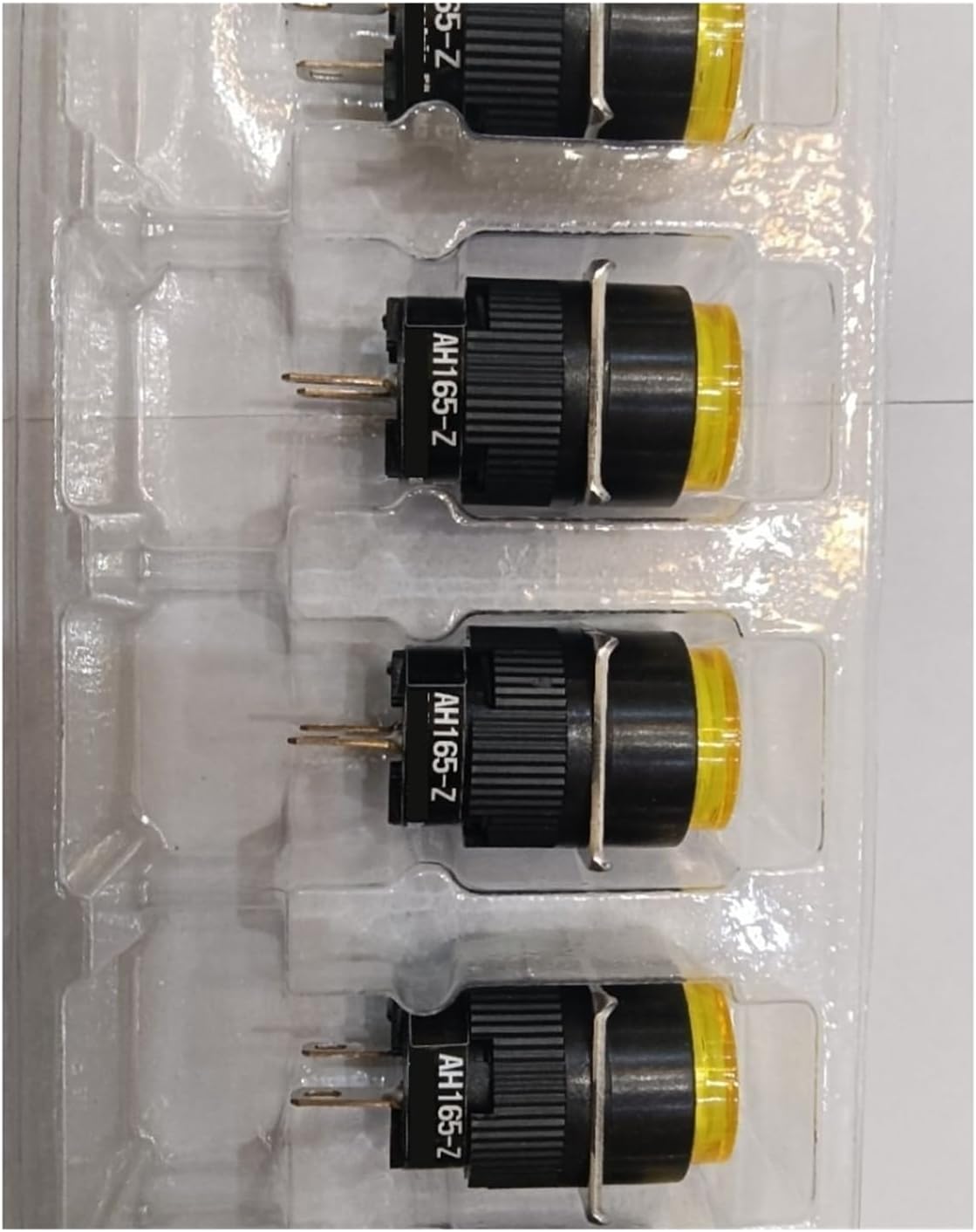 Yellow Rectangular Indicator Light AH165-ZYE3 for Industrial Control Cabinets and Instrument Panels