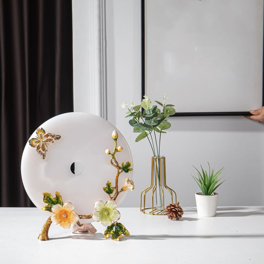 Naturalnie kwitnący jadeit Cloisonné kwiatowy wystrój Feng Shui z kryształową podstawą, ręcznie wykonana emaliowana sztuka harmonii dla domu i biura w chińskim stylu