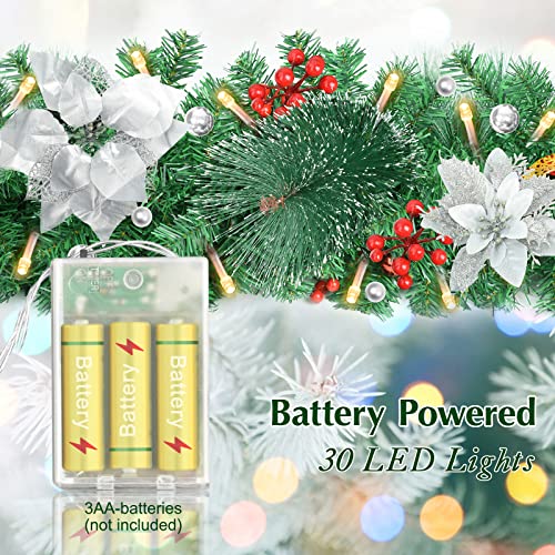 Guirlanda de Natal artificial pré-iluminada, vime verde com decorações de flores prateadas e luzes L