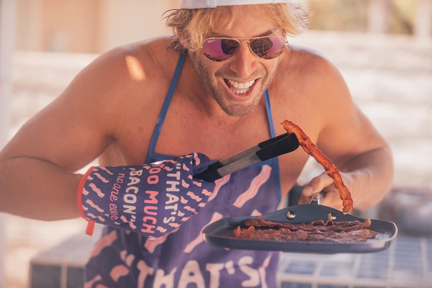 Crazy Dog T-Shirts That's Too Much Bacon Sand No One Ever Funny Cooking Breakfast Kitchen Accessories (Oven Mitt) : Home & Kitchen