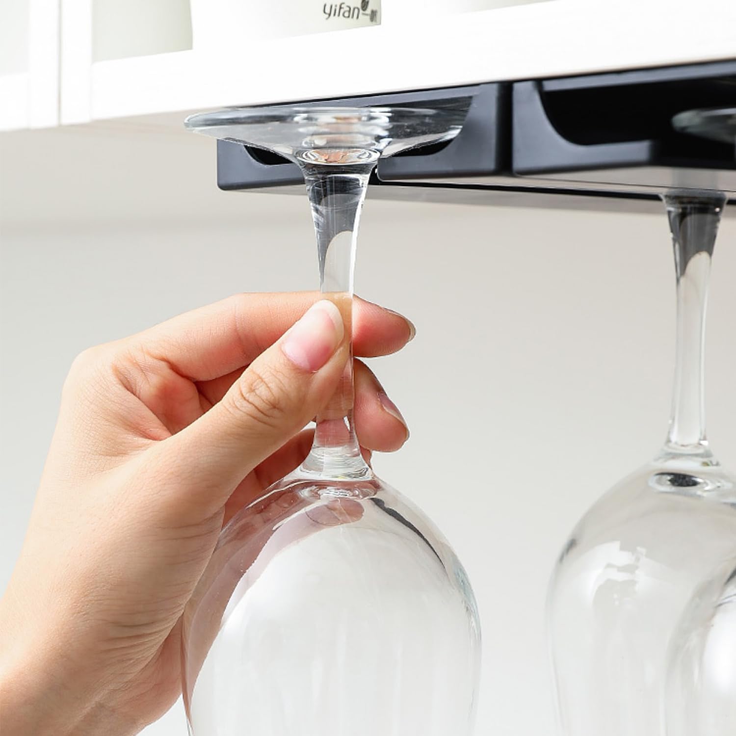2 Pièces Support de Tasse et Vin, Porte-Verres Suspendu Auto-adhésif pour Maison, Bar, Cuisine, Restaurant (Blanc)