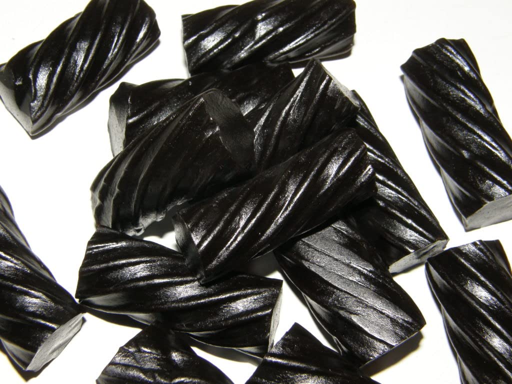 FirstChoiceCandy Black Licorice Bite Size Chewy Candy (Double Salt Licorice Rounds, 5 Pound (Pack of 1))