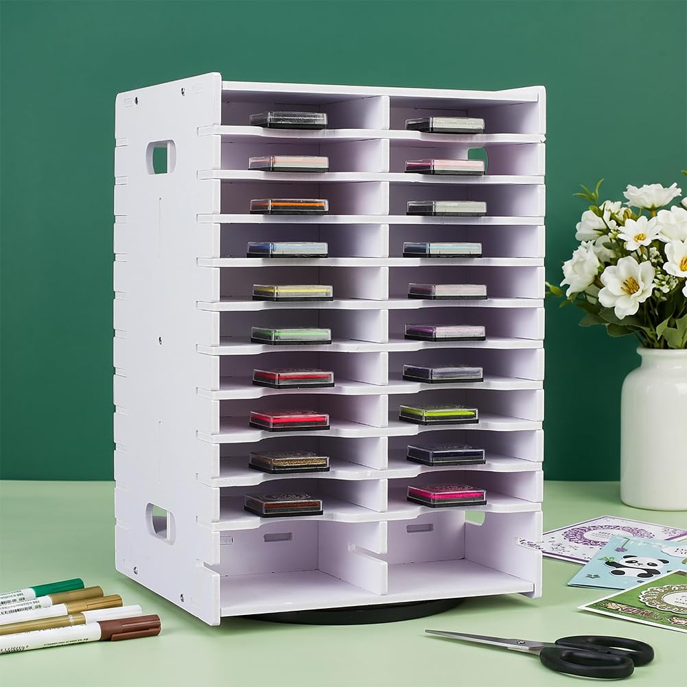 UNICRAFTALE Organizer per tamponi di inchiostro rotanti con 48 scomparti, 22,3 x 20,5 x 33 cm, bianco, supporto per timbri, da scrivania, per casa, studio, esposizione al dettaglio