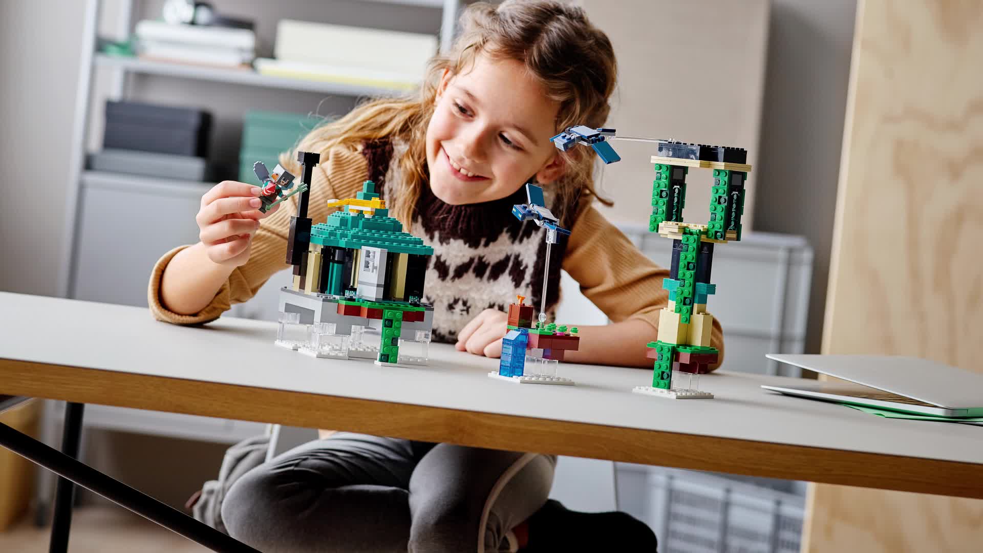 Amazon.co.jp: レゴ(LEGO) マインクラフト そびえる塔 21173 おもちゃ 