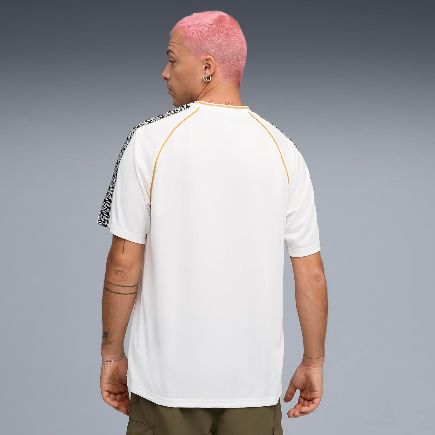 PUMA Mens King Relaxed V Neck Short Sleeve Replica Jersey Casual - Black - Image 4