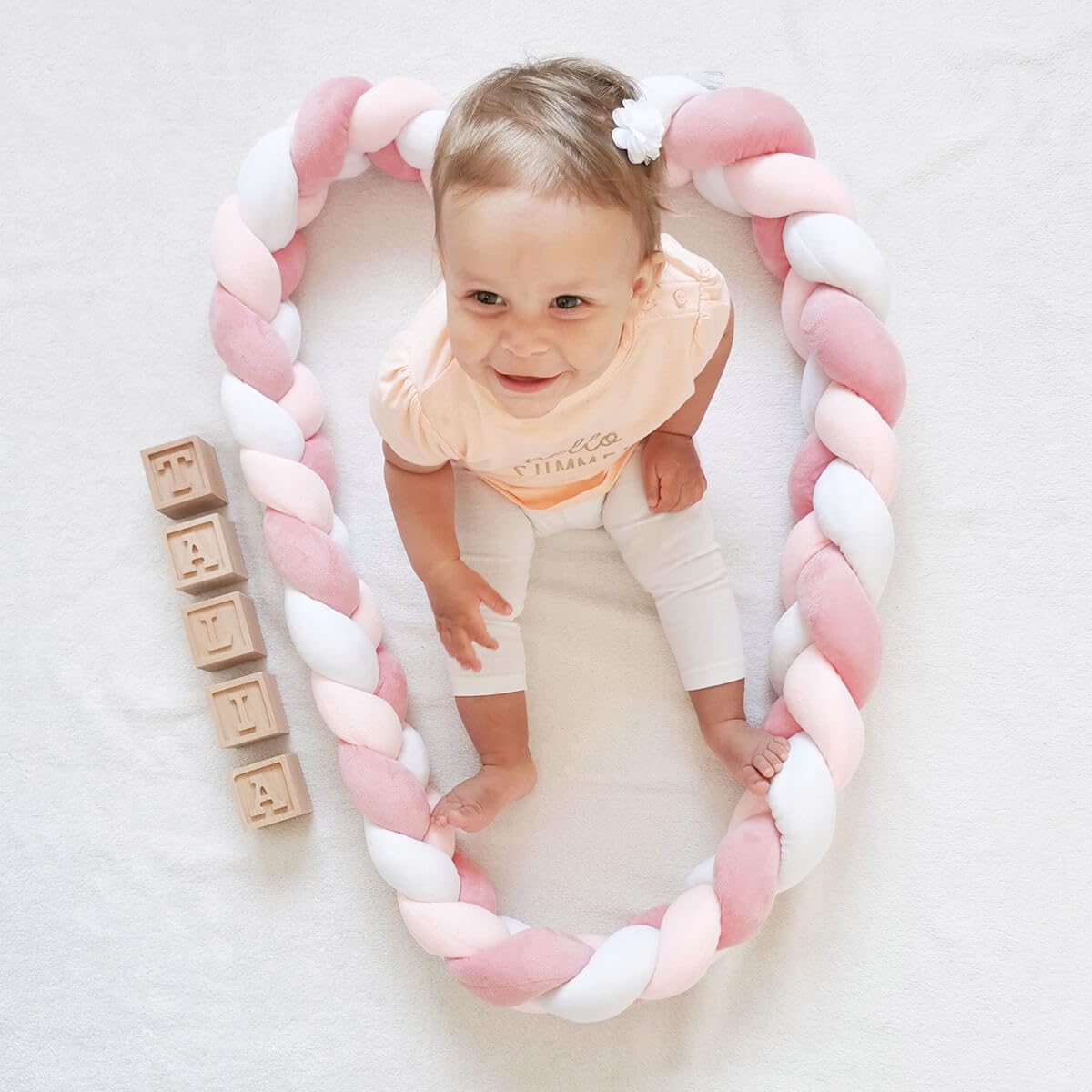 Babycalin - Tresse Bébé en velours ultra doux Blanc / Rose - 200 cm 3 brins - Tresse décorative bébé cocooning Oeko-Tex et lavable en machine - Moelleuse