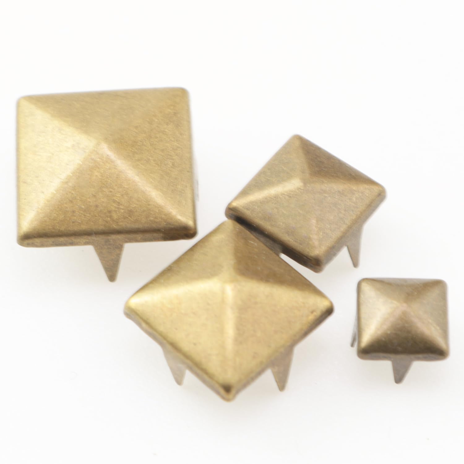 120pcs Bronze DIY Nailhead Round Dome Studs Assorted Kit Leathercraft Rivet Metal Punk Spikes Spots for Punk Rock Leather Craft Clothes Belt Bag Shoes Jewelry Decorations 6/8/10/12mm