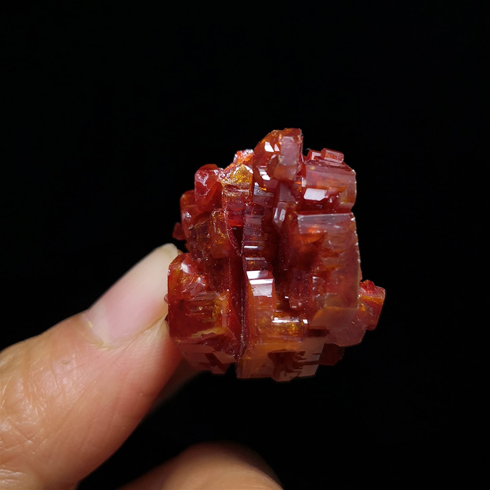 Esemplare di Cristallo Naturale Grezzo da 26 g di Pietra Naturale di Vanadinite dal Marocco, Decorazione for la casa A4