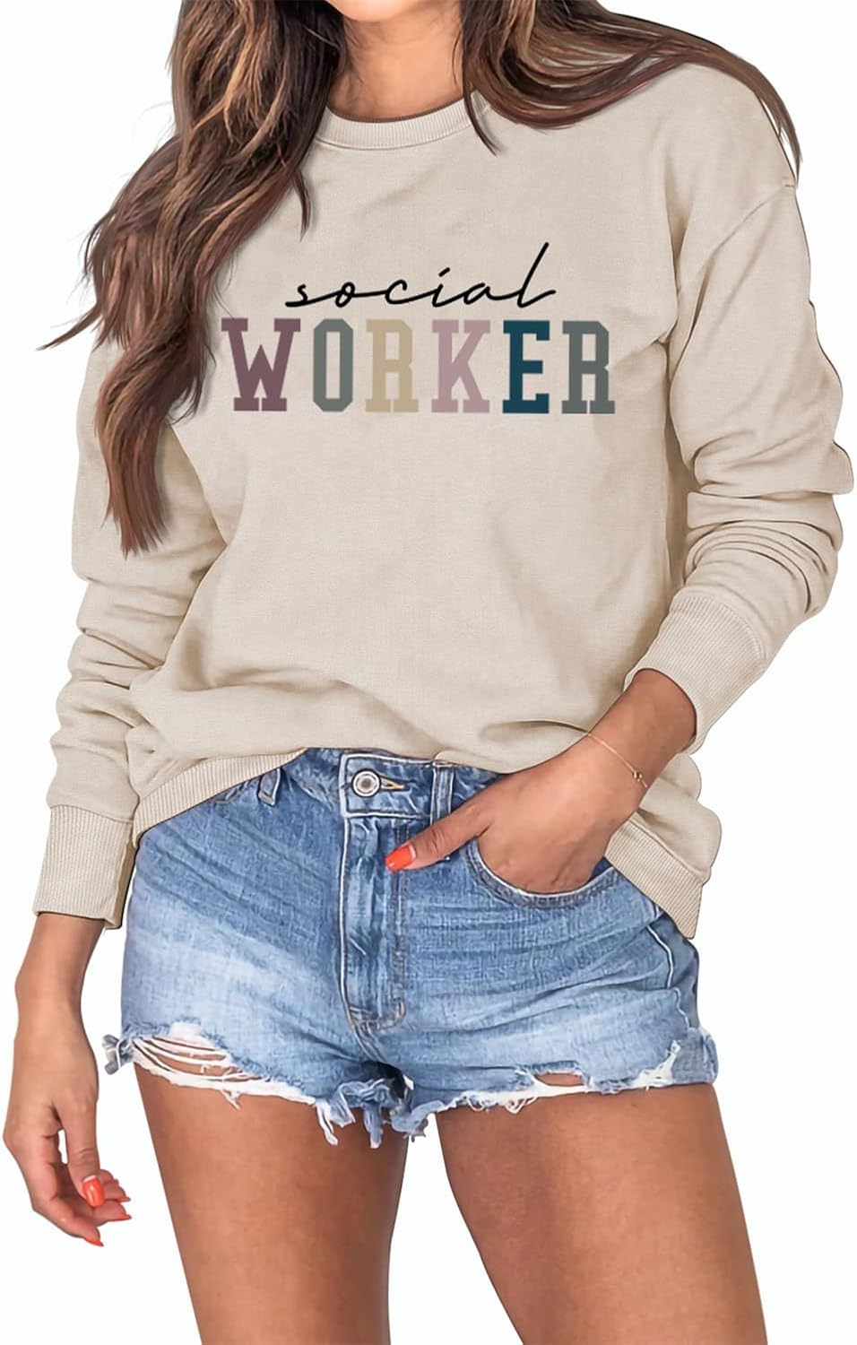 ESIKAH Retro Social Worker Sweatshirt: Perfect Gift for Future Social Workers, Students, and Graduates – Women’s Crewneck Top