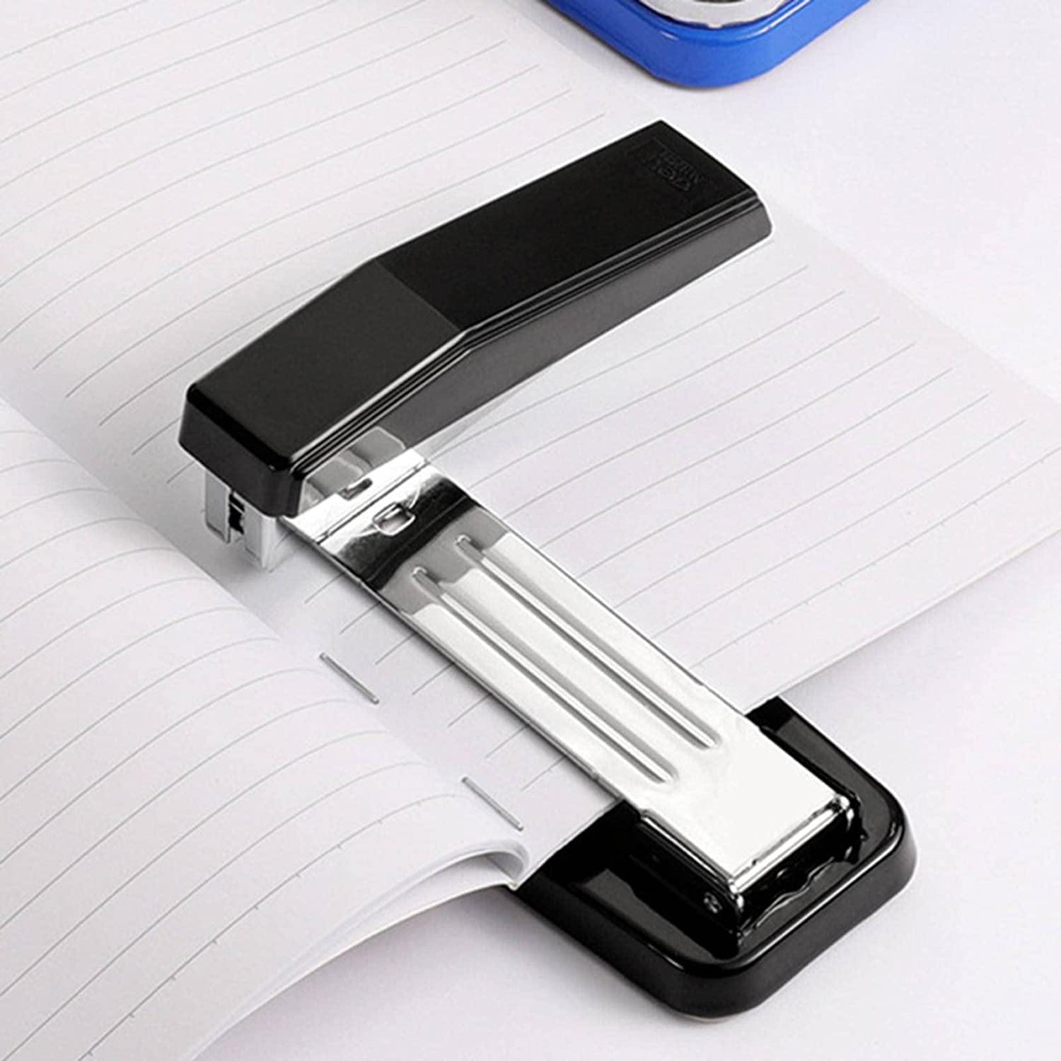 Oficina Grapadora Swing brazo giratorio grapador de escritorio stapler360 grado rotación clásico simple grapador papelería suministros for la escuela de oficina en el hogar Escolares Papelería Engrapa