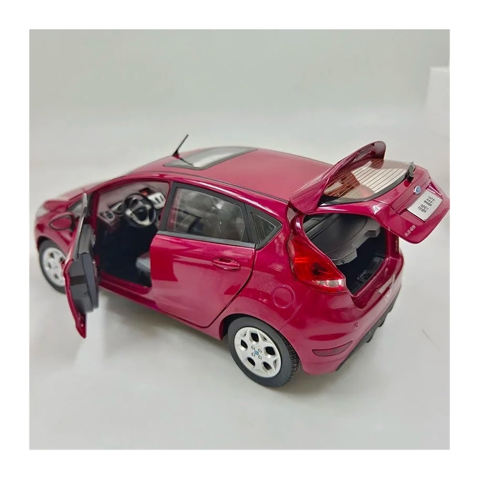 Modellino Di Auto In Lega Di Zinco Collezione Di Souvenir Giocattoli E Regali Per Parenti E Amici Del Modello Di Auto In Lega Per Ford 2011 In Scala 1:18 Modellino Di Auto Pressofuso