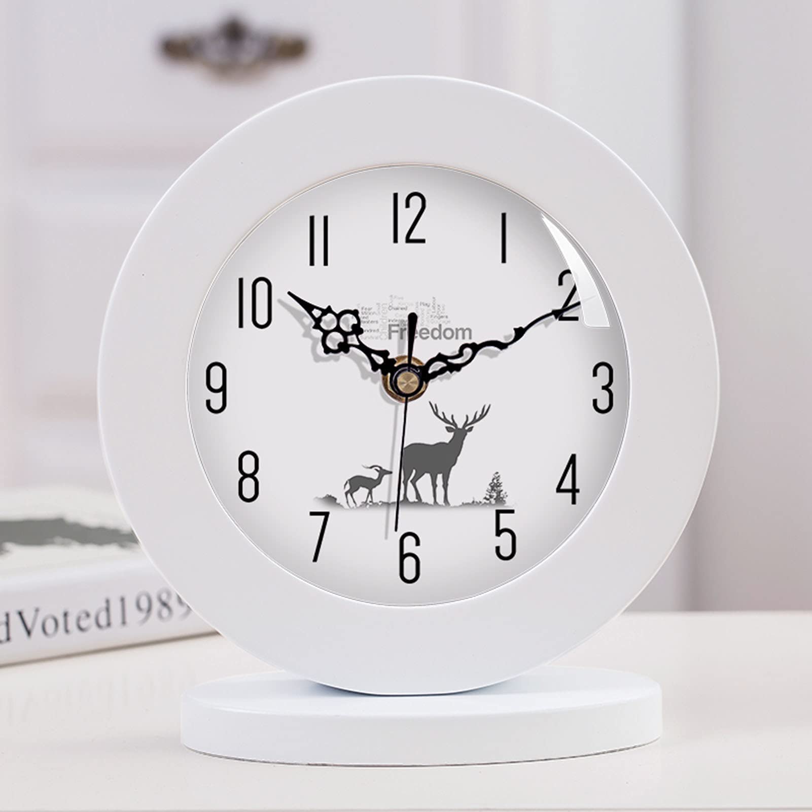 Orologio da scrivania, Moderno Bianco Mini 8 Pollici Silenzioso Orologio da  Tavolo in Legno Senza ticchettio Ornamenti per la Camera da Letto Orologio  da Camino (Colore 5 19,5 * 18 * 3 cm) : Amazon.it: Casa e cucina