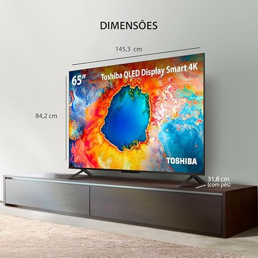 Smart TV QLED 65" ligada com imagem de paisagem
