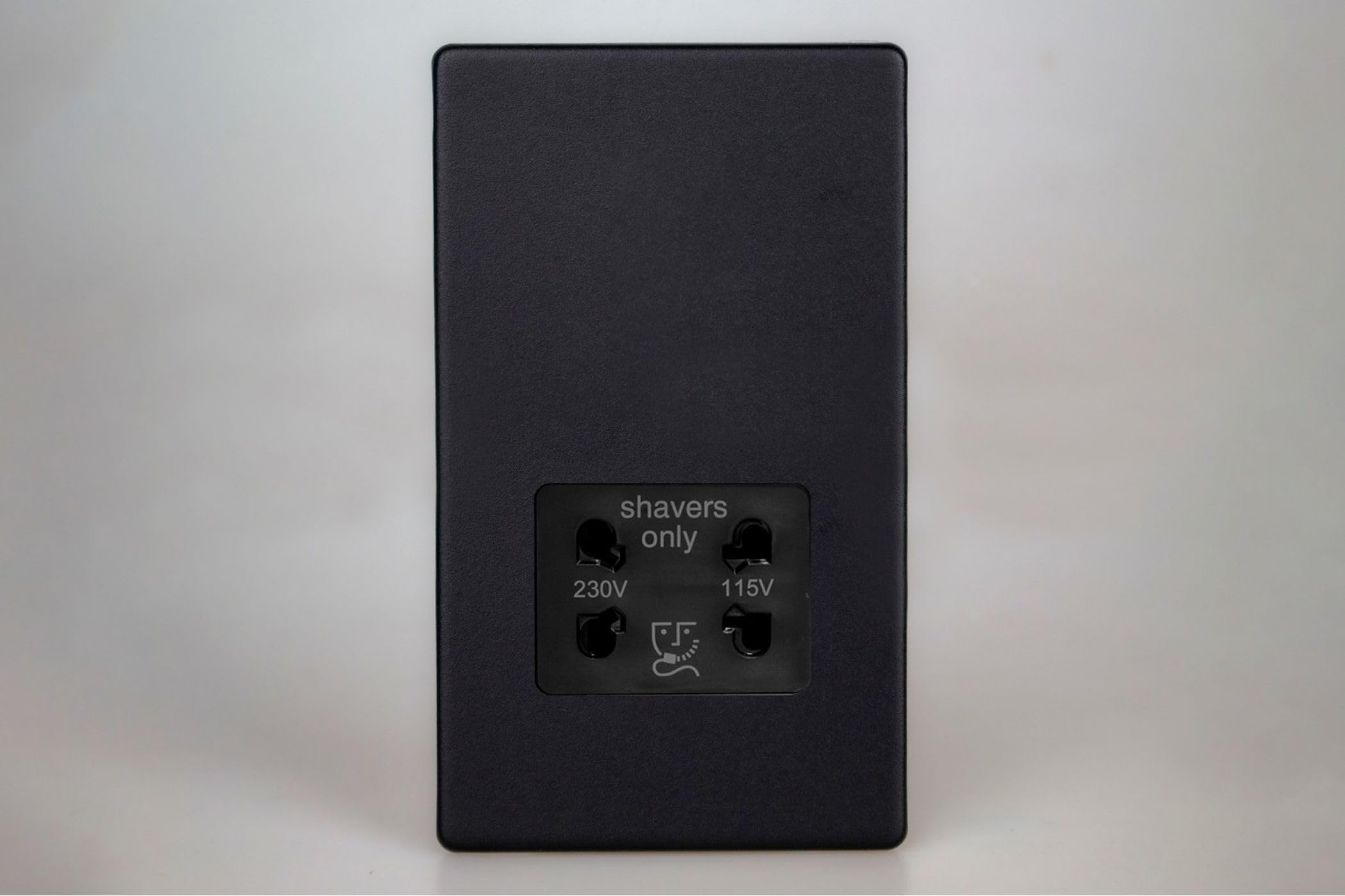 Varilight XDYSSBS.MB Shaver Socket, Urban Screwless Matt Black