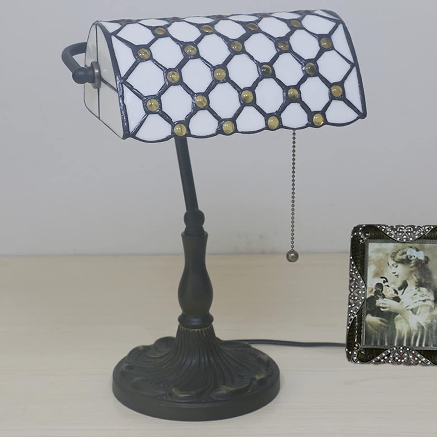 Bankiers Tischlampe, farbige Glaslampe, Kristallperlenschreibtischlampe, Schlafzimmer in der Nacht Leselampe (weißer gelbe Glasperlenschatten) Innovate