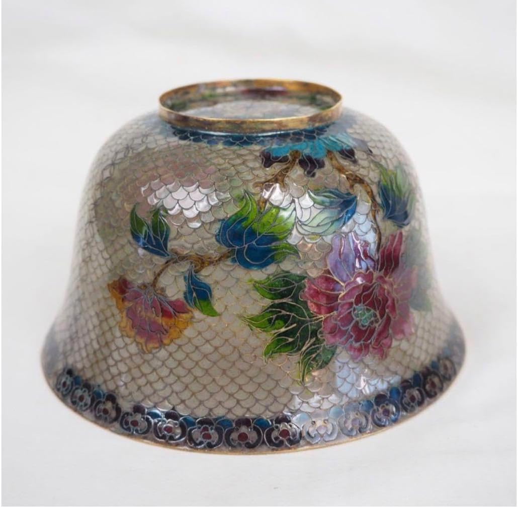 送料無料　時代物　省胎七宝蓋物　高12.5ｃｍ 時代物 省胎七宝蓋物 高12.5cm 胴径約 13cm