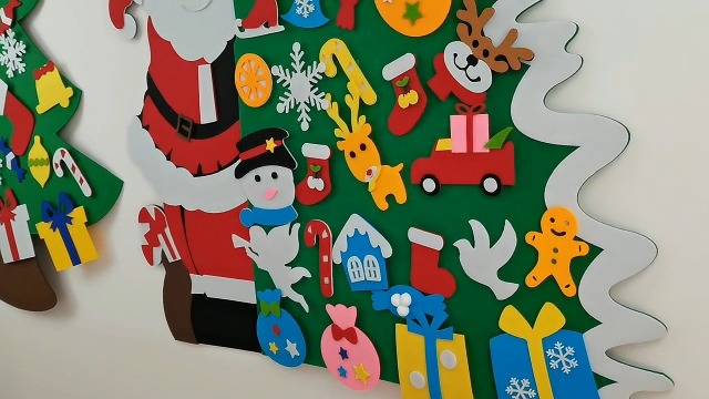 Sapin De Noël En Feutre DIY 105 Cm - Avec 35 Décorations Amovibles Et Guirlande LED 5m - Décoration Murale Ou Porte