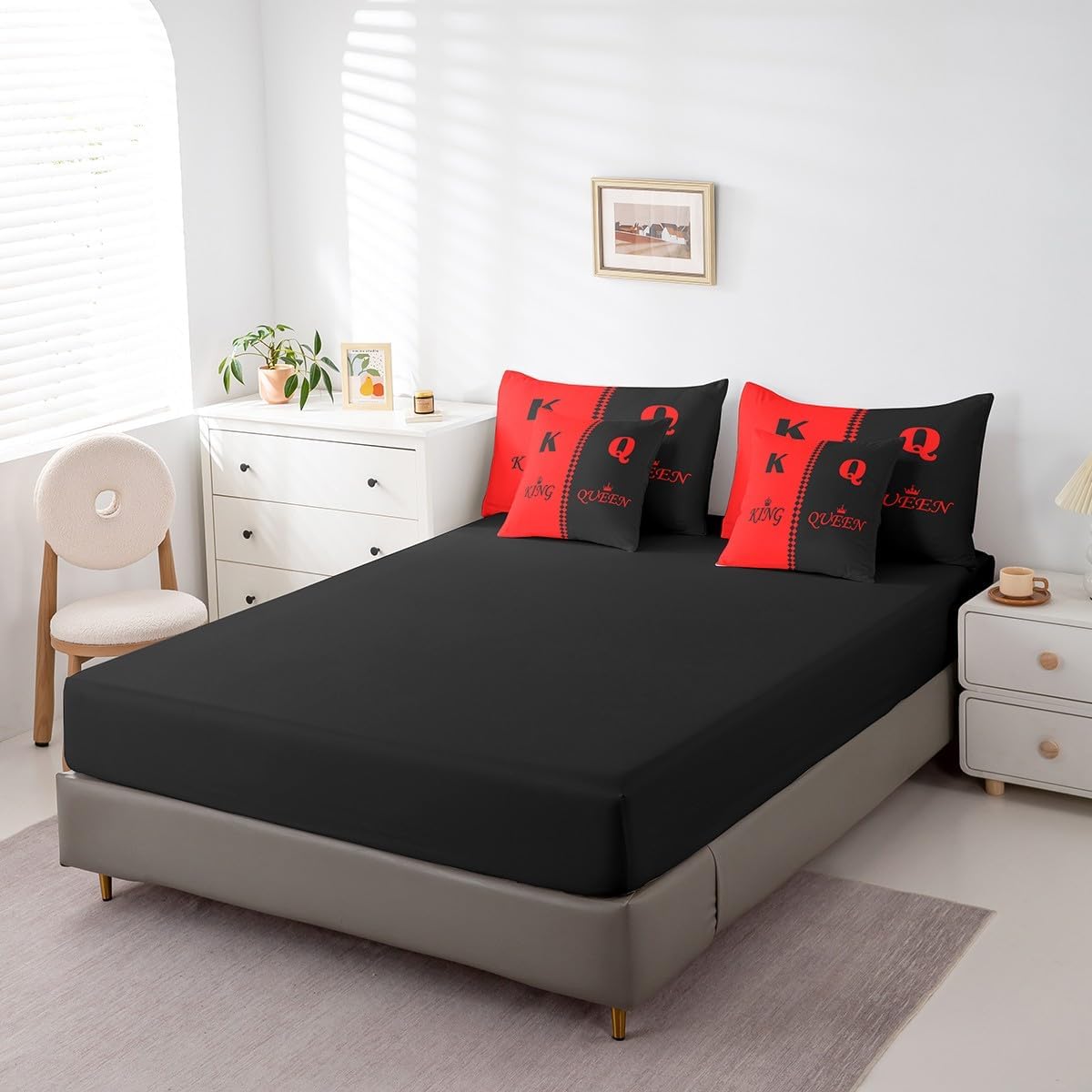 Feelyou Valentine Day Queen King 7 Piece Bedding Set King Size Black Red Comforter Set with Sheets for Adult Lovers Couple Romantic Bed in a Bag Simple Fashion Bed Set
