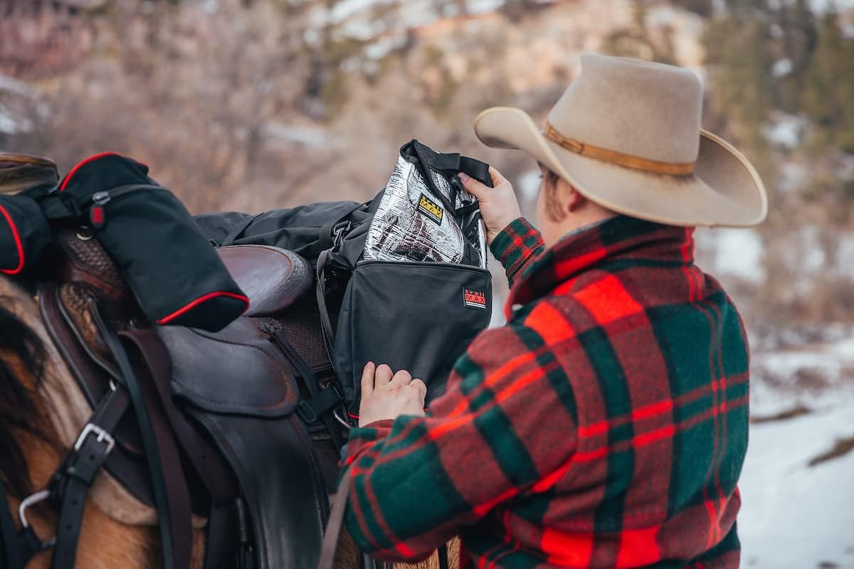 TrailMax Horse Saddlebags for Trail Riding – Large Insulated Western Saddle Bags for Horses & Mules with Detachable Cantle Bag & Removable Liners for Camping & Packin, Blue & Black