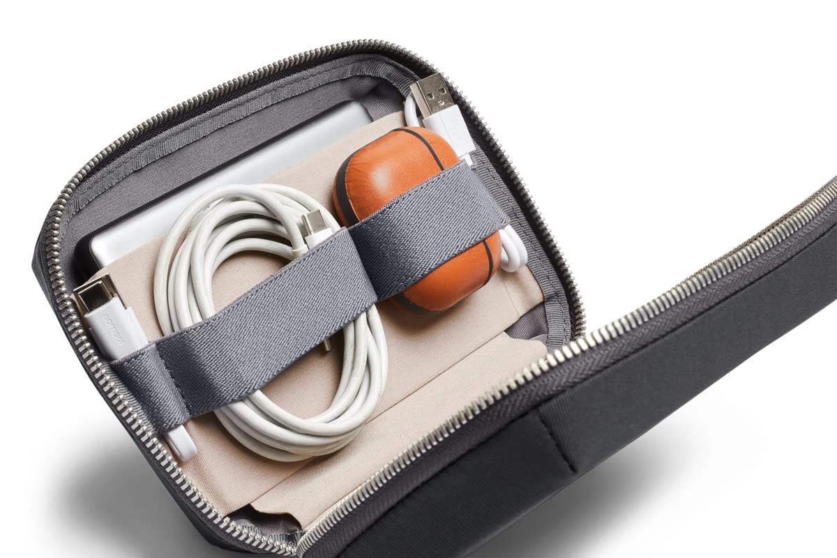 Bellroy Tech Kit Compact image 3