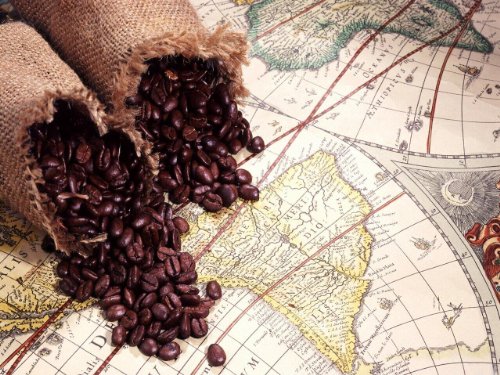 Brazil Cerrado 100% Arabica - Natural 17/18 Screen Coffee Beans (Medium Roast (Full City +), 2.5 Pounds Whole Beans) #TOP6
