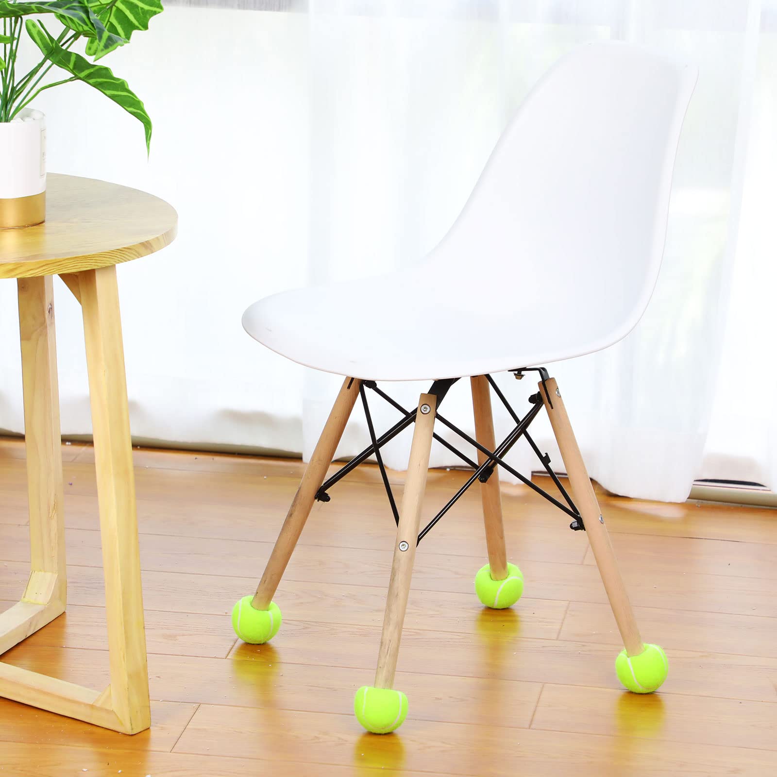 テーブル・DIY椅子(床を傷つけない)（ボール型ｷｬｽﾀｰ600円ｘ16個使用） Amazon.co.jp: プレカットテニスボール 家具の脚と床の保護椅子デスク