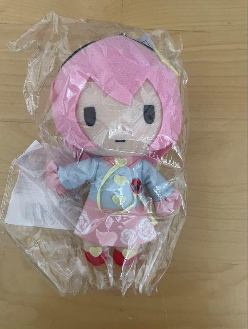 Amazon.co.jp: gift 東方 ミニぬいぐるみ 古明地さとり : おもちゃ