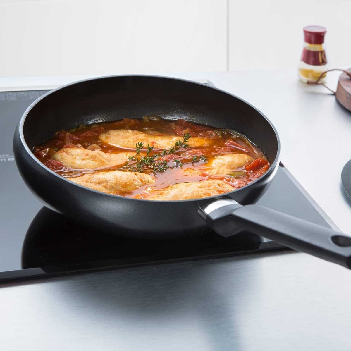 BK Wokarang Padella Wok in Ceramica Antiaderente Sana da 30 cm, Manico in Acciaio Inox, Senza PFAS, Induzione, Sicura per Forno e Griglia fino a 160°C, Durevole e Professionale, Lavastoviglie, Nero