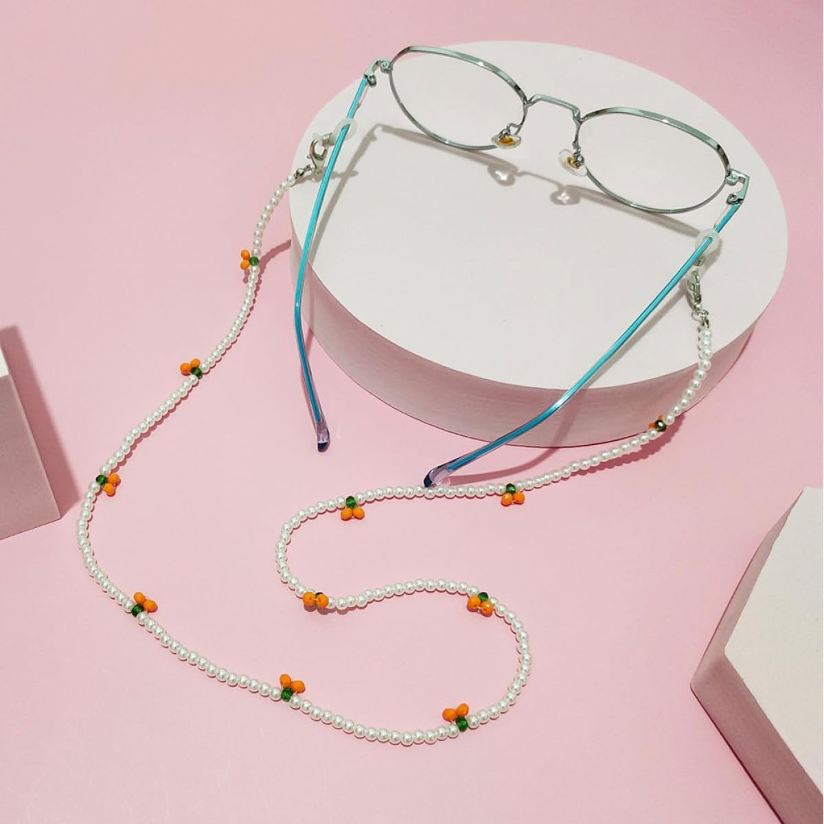 Cherry Eyeglass Chain and Mask Strap with Pearl Beads, Multifunction Anti-lost Portable Glasses Lanyard for Women, Decorative Sunglasses Holder for Daily Use