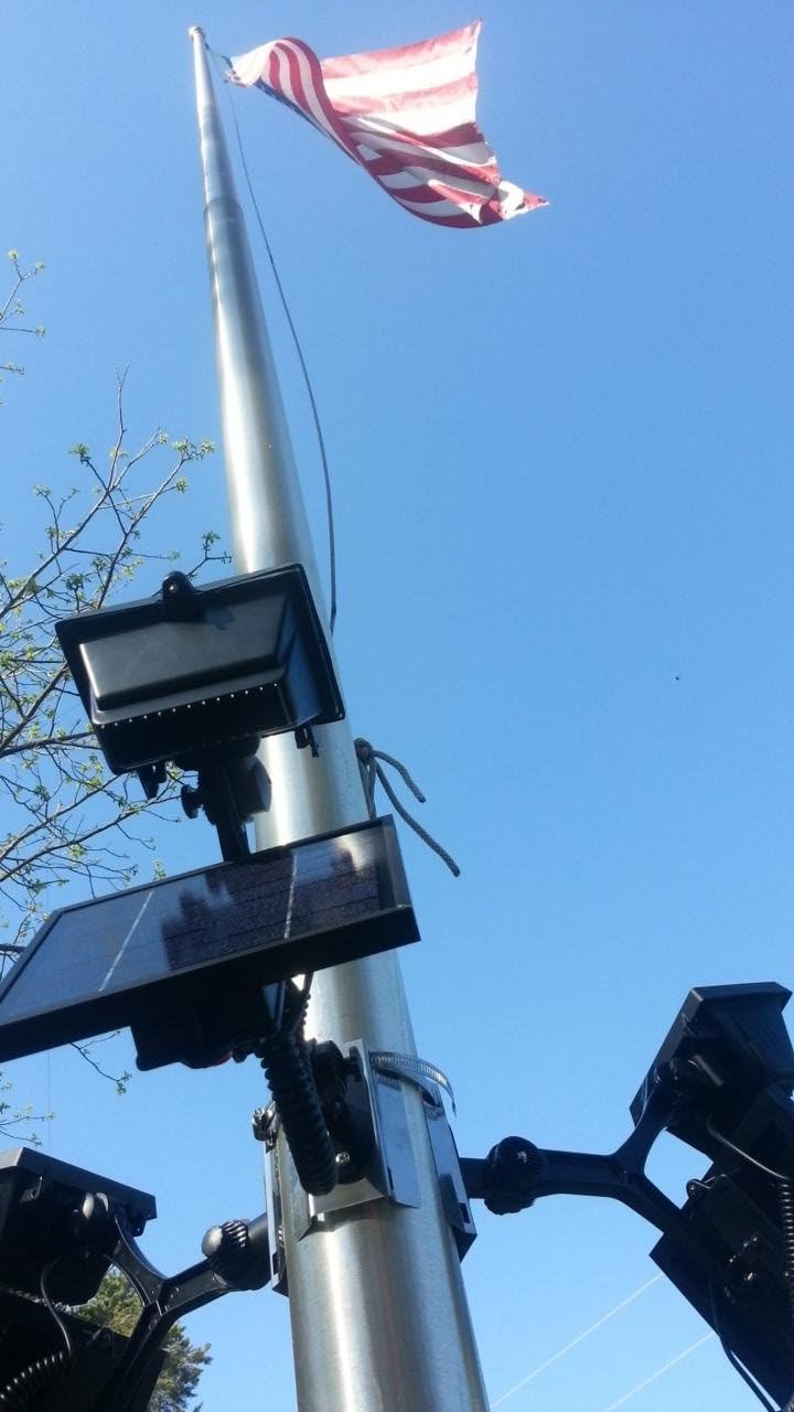 PolePalUSA Extreme Commercial Solar Flagpole Light with 3 Commercial Units