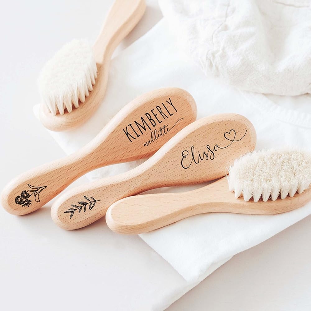 Brosse à cheveux personnalisée bébé bois gravé cadeau naissance fille garçon