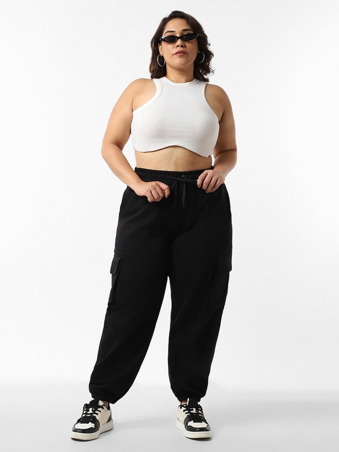 Bewakoof Damskie spodnie dresowe Air 1.0 Oversized Terry Cargo Plus Size
