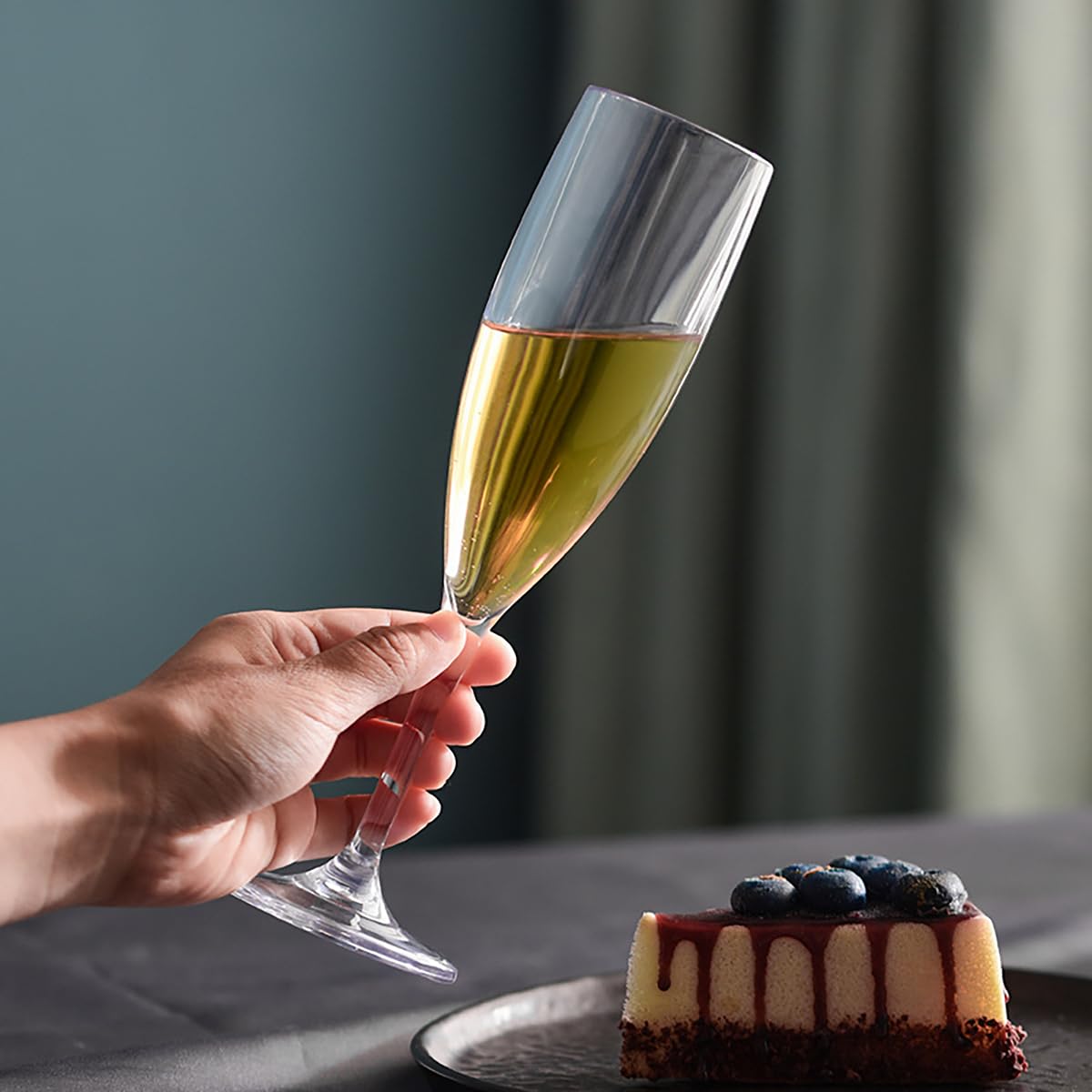 Elsjoy Lot de 8 flûtes à champagne en acrylique de 170 ml - Verres à champagne incassables - Gobelets à champagne réutilisables pour mariage, fête, bar