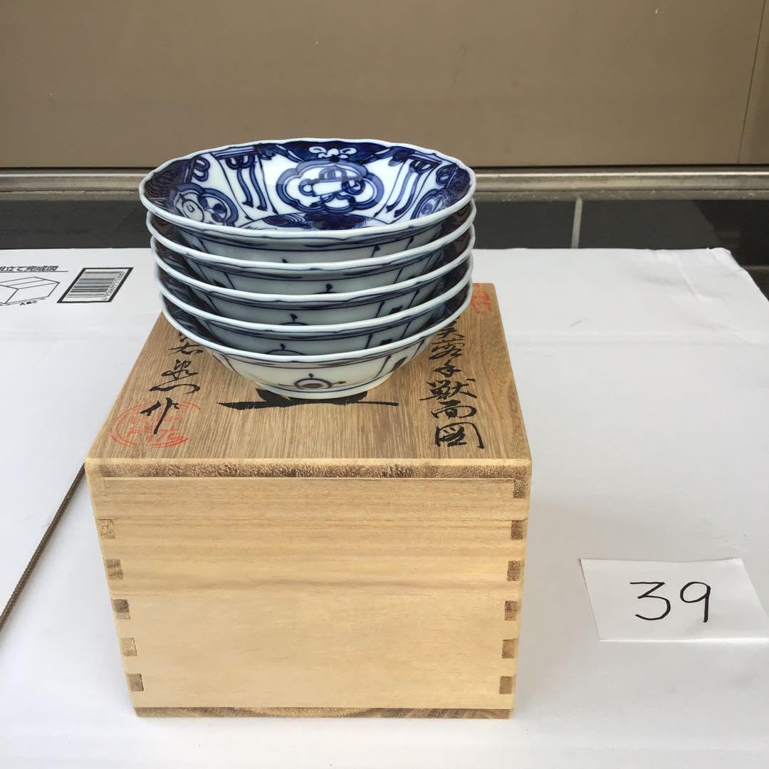 たく①有田焼　源右衛門　染付芙蓉手獣面図５客　染付芙蓉手魚見込５客 たく様専用①有田焼 源右衛門 染付芙蓉手獣面図5客 染