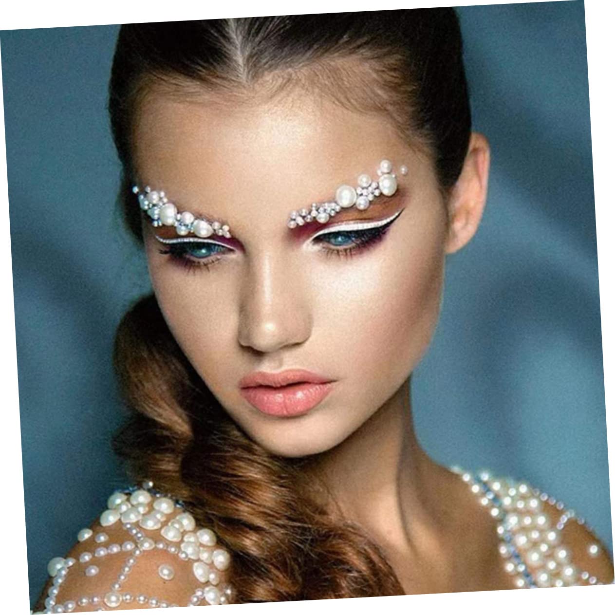 Angoily 25 Juegos De Calcomanías De Gemas Únicas Para Pegar En El Rostro Con Diamantes De Imitación Y Purpurina Para Disfraces De Mujer.