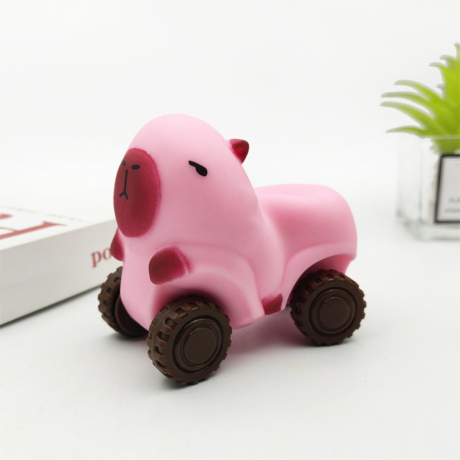 Amazon.co.jp: カピバラ スクイーズ おもちゃ - 車輪付き洗える