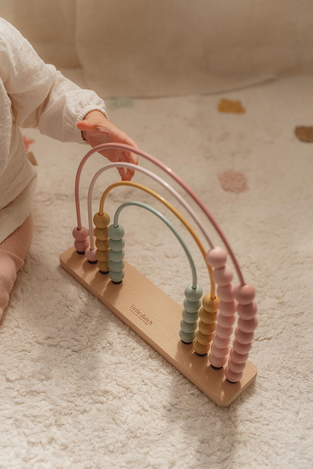 Little Dutch Regenbogen-Abakus Zählrahmen aus Holz für Kleinkinder Kinder rosa - Fairy Garden