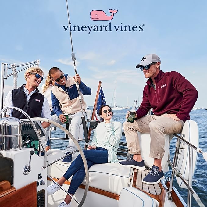 Vineyard Vines Mens Short-Sleeve Vintage Whale Pocket Tee
