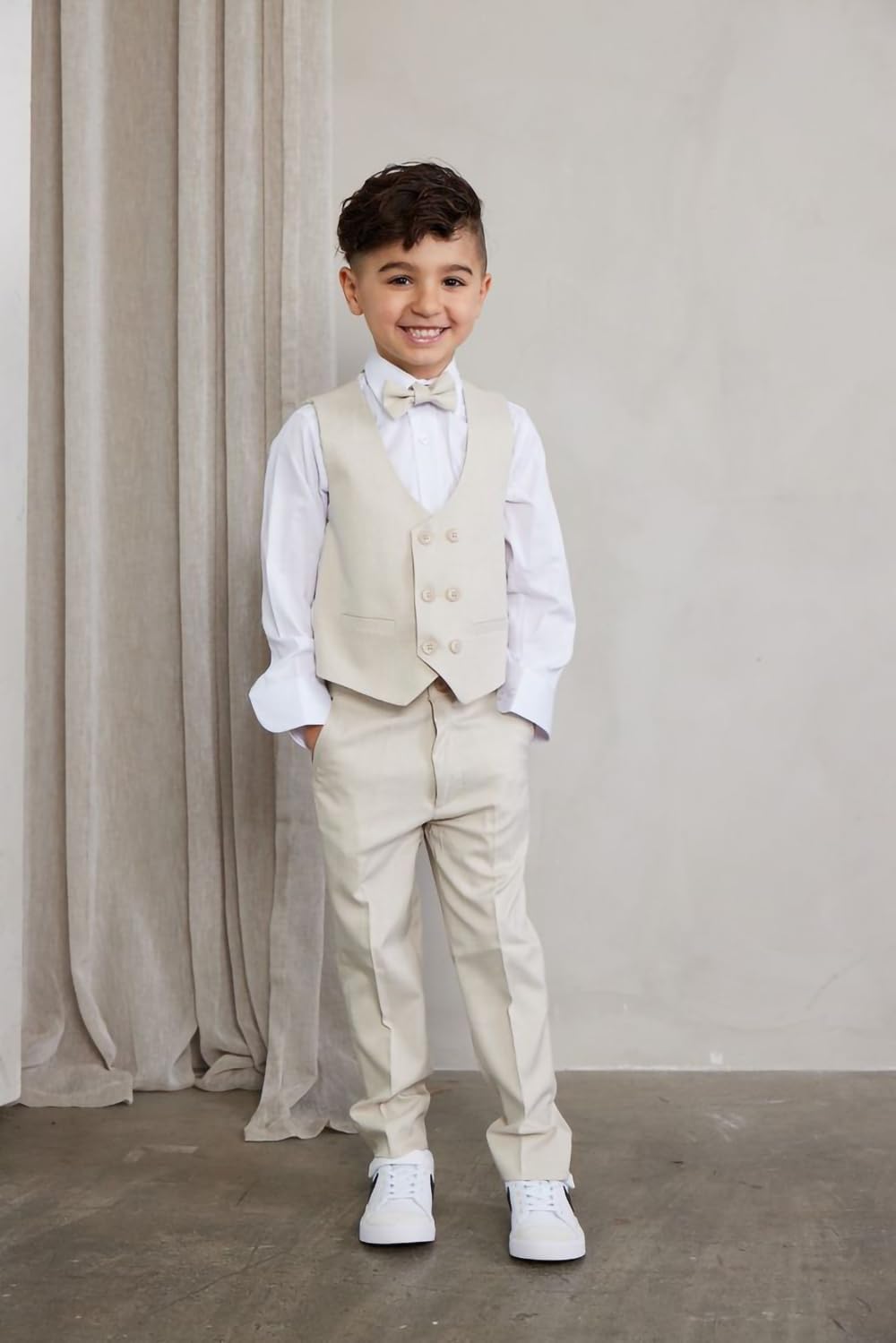 Boys Tuxedo Slim Fit Suit 3 Piece Peaked Lapel Kids Tuxedo Boys Formal Suit Jacket Vest Pants - Image 4