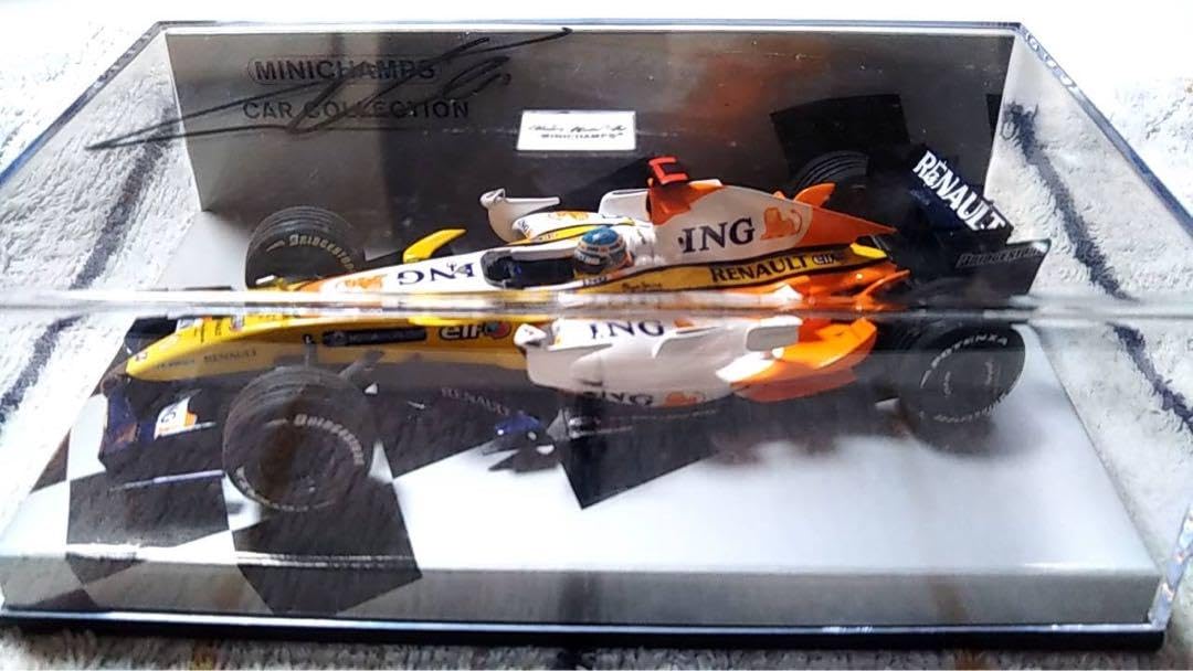 Amazon.co.jp: F1 ミニチャンプス サイン入り フェルナンド・アロンソ 