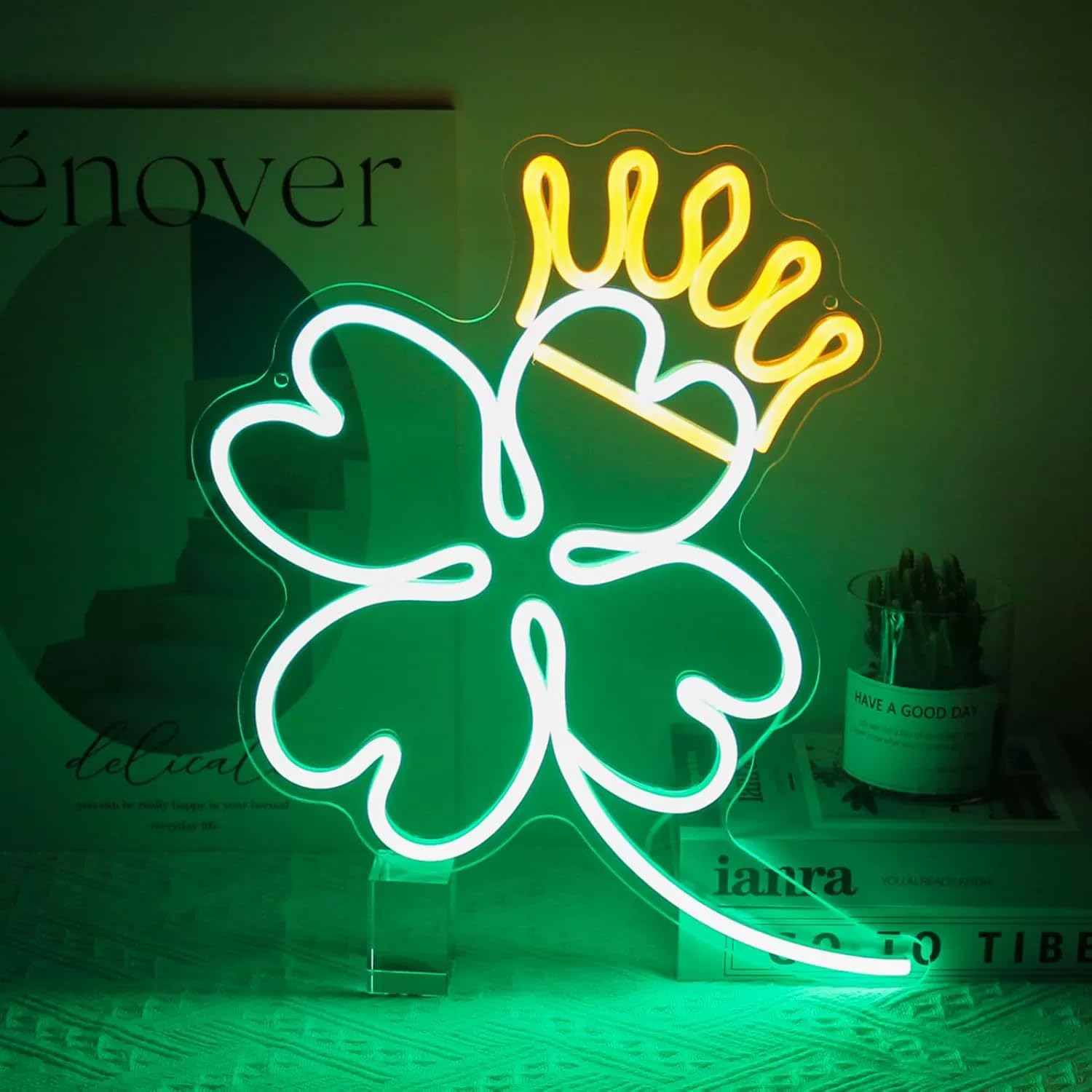 Clover Neon Sign for Wall Decor Dimmable Neon LED Light Signs for Bar Man Cave Neon Bedroom Pub Bar Accessories Decorations Aesthetic Birthday