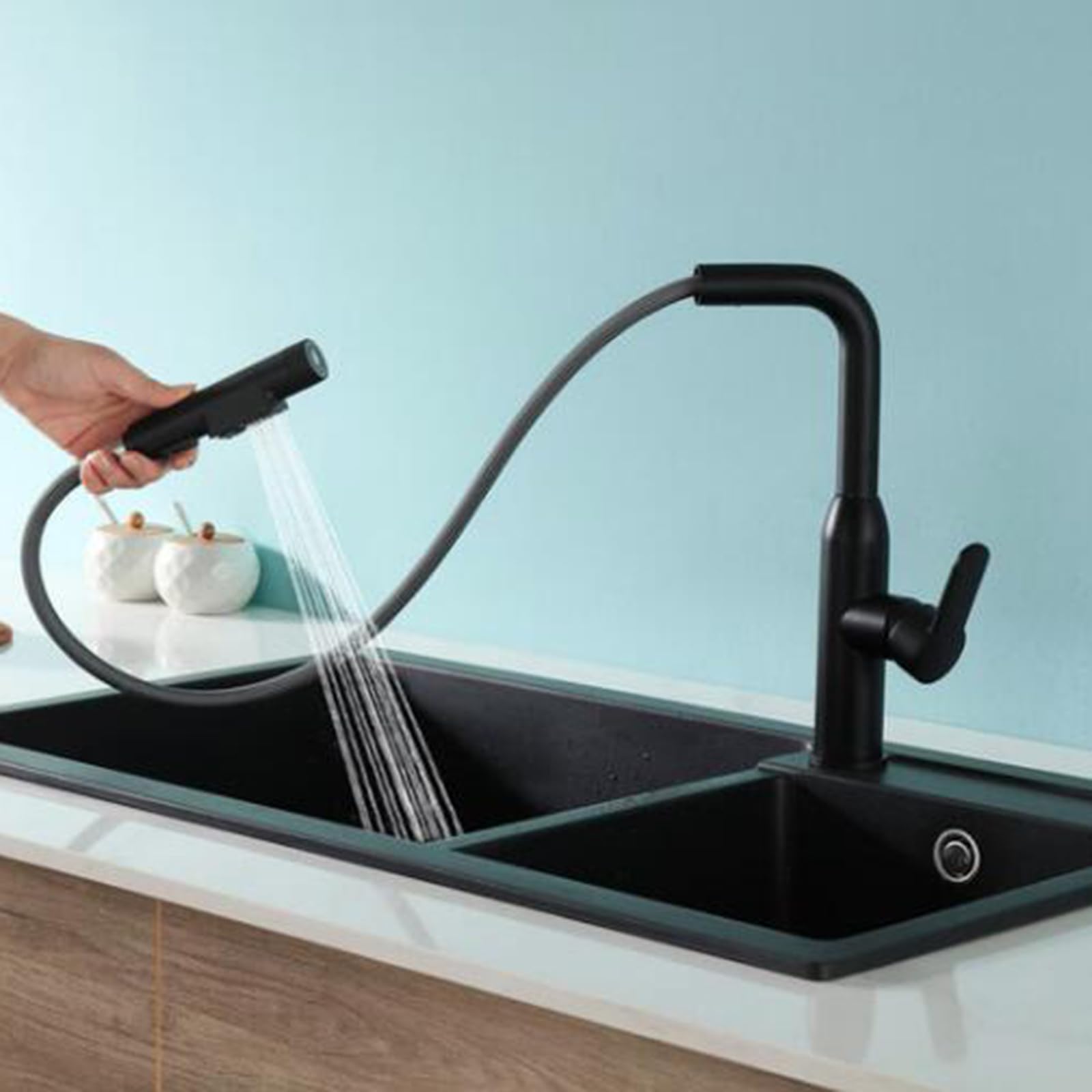 Robinet d'évier 3 en 1 en laiton massif noir au design architectural contemporain