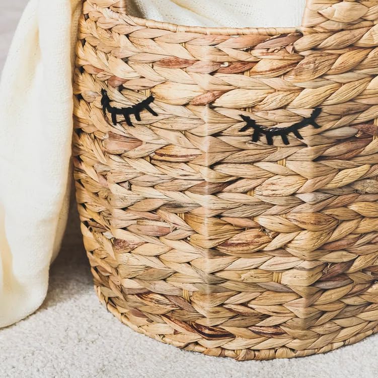 Seagrass basket with rabbit face Yaxa Colombia