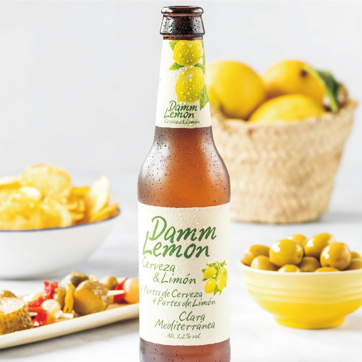 Amazon.co.jp: ビール ダムレモン 330ml 瓶 6本販売 レモンビール Damm