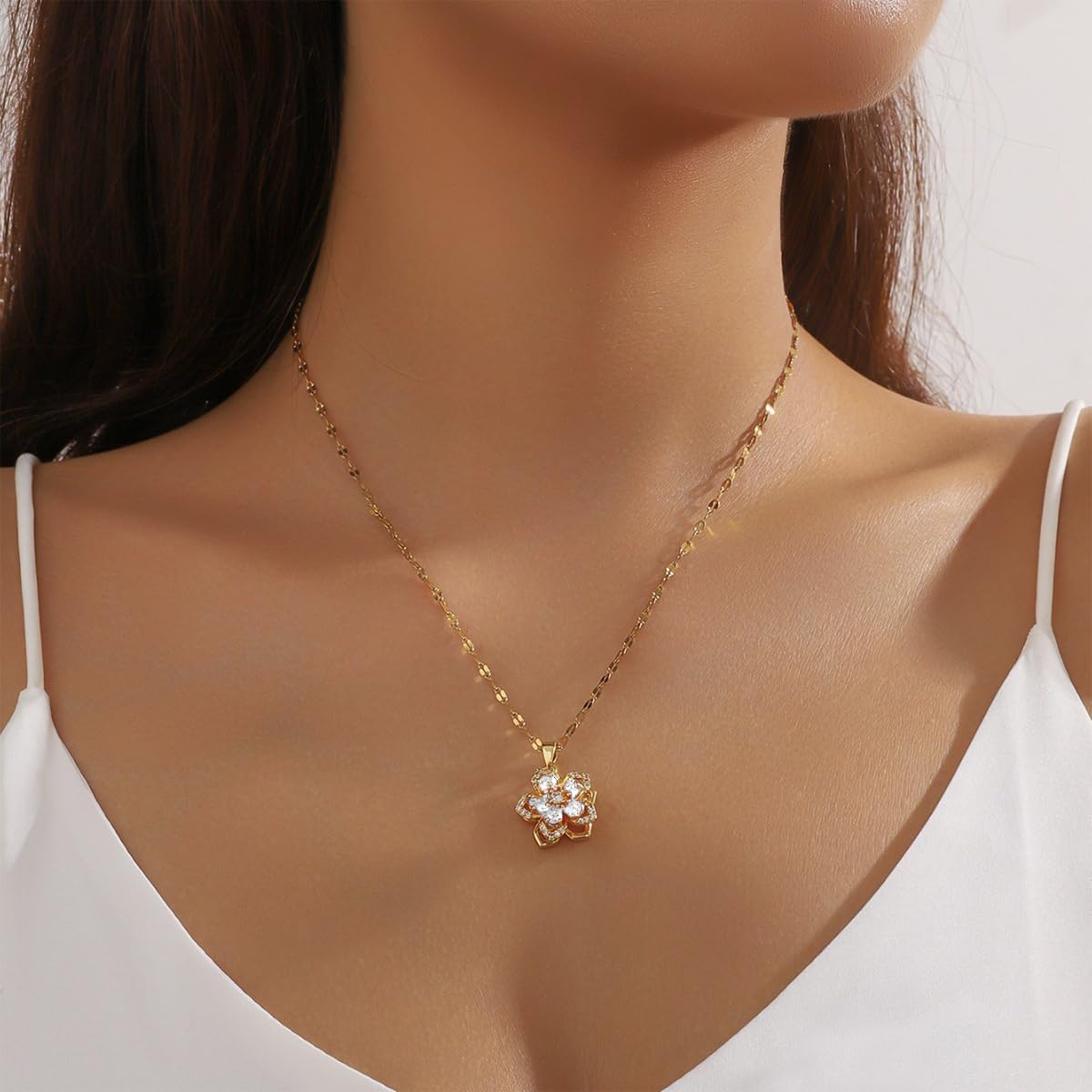 Rotatable Crystal Flower Pendant Necklace for Women Rhinestone Charm Pendant Floral Design Link Chain Necklaces Trendy Exquisite Matching Jewelry - Image 2