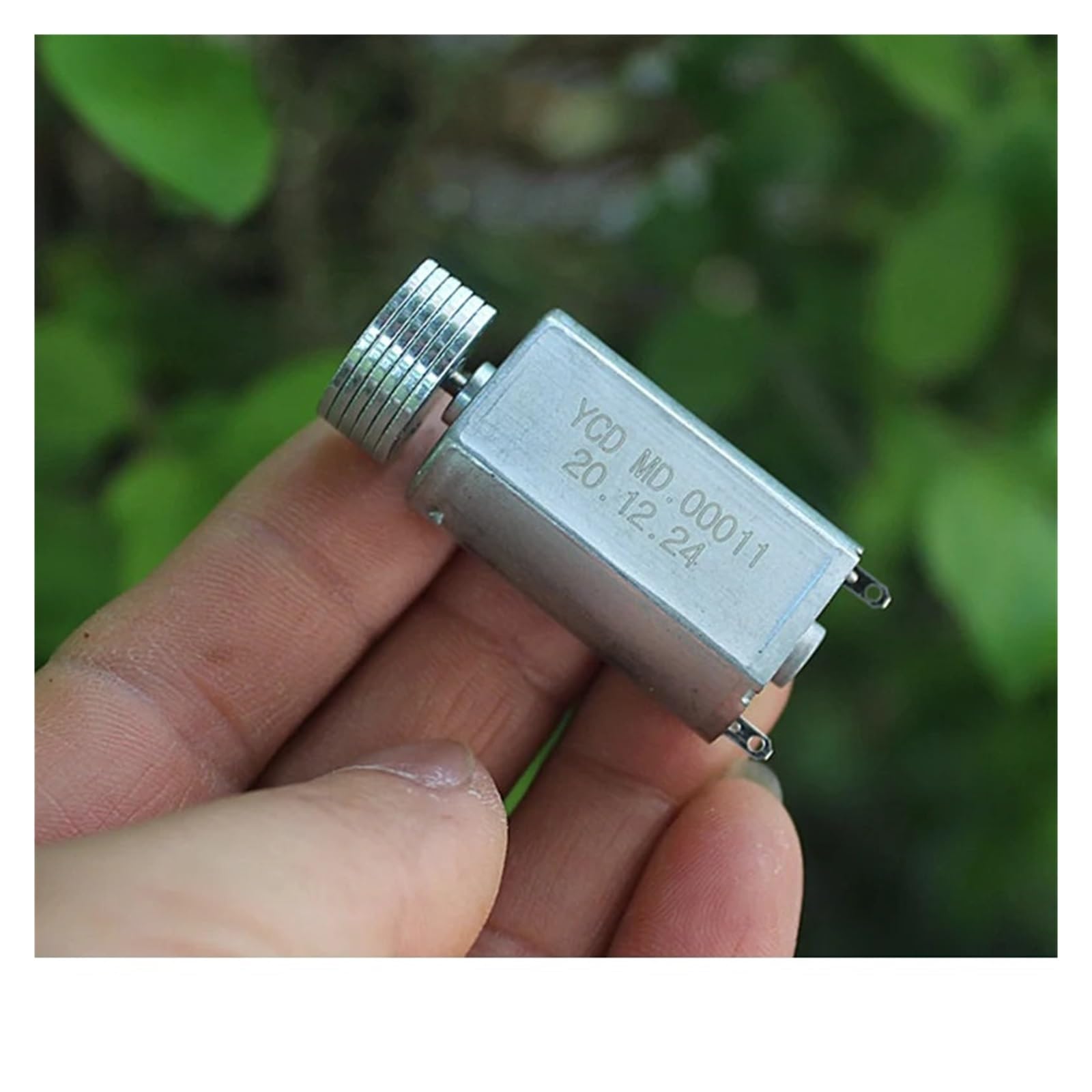 EKFBQBGW DC 3V 3.7V Strong Vibration 180 Vibrating electronic starter Shake Eccentric Wheel Vibrator DIY Toy Model