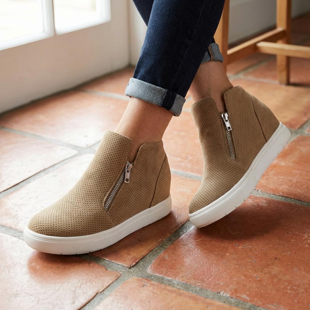 CUSHIONAIRE Zapatilla Deportiva con cuña Oculta Hart para Mujer +Ancho Ancho Disponible