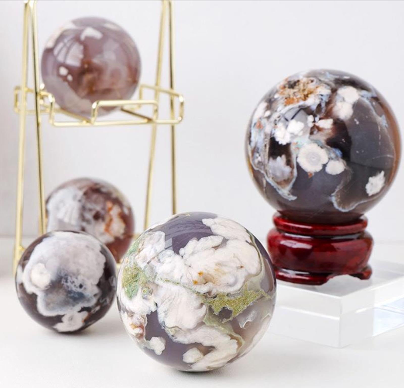 Esfera de Piedra Preciosa de ágata Natural, Bola de Cristal Curativa,Decoración Del Hogar,Oficina, Bola de Energía de Cristal,Colección de Muestras Para Meditación, Adivinación, Fotografía,50-60mm