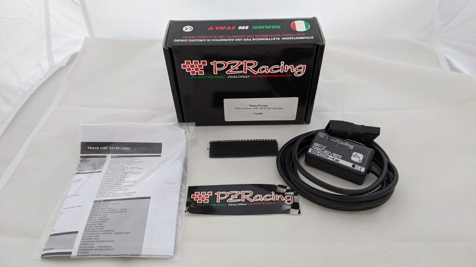 Ricevitore GPS plug and play YA600 per Yamaha