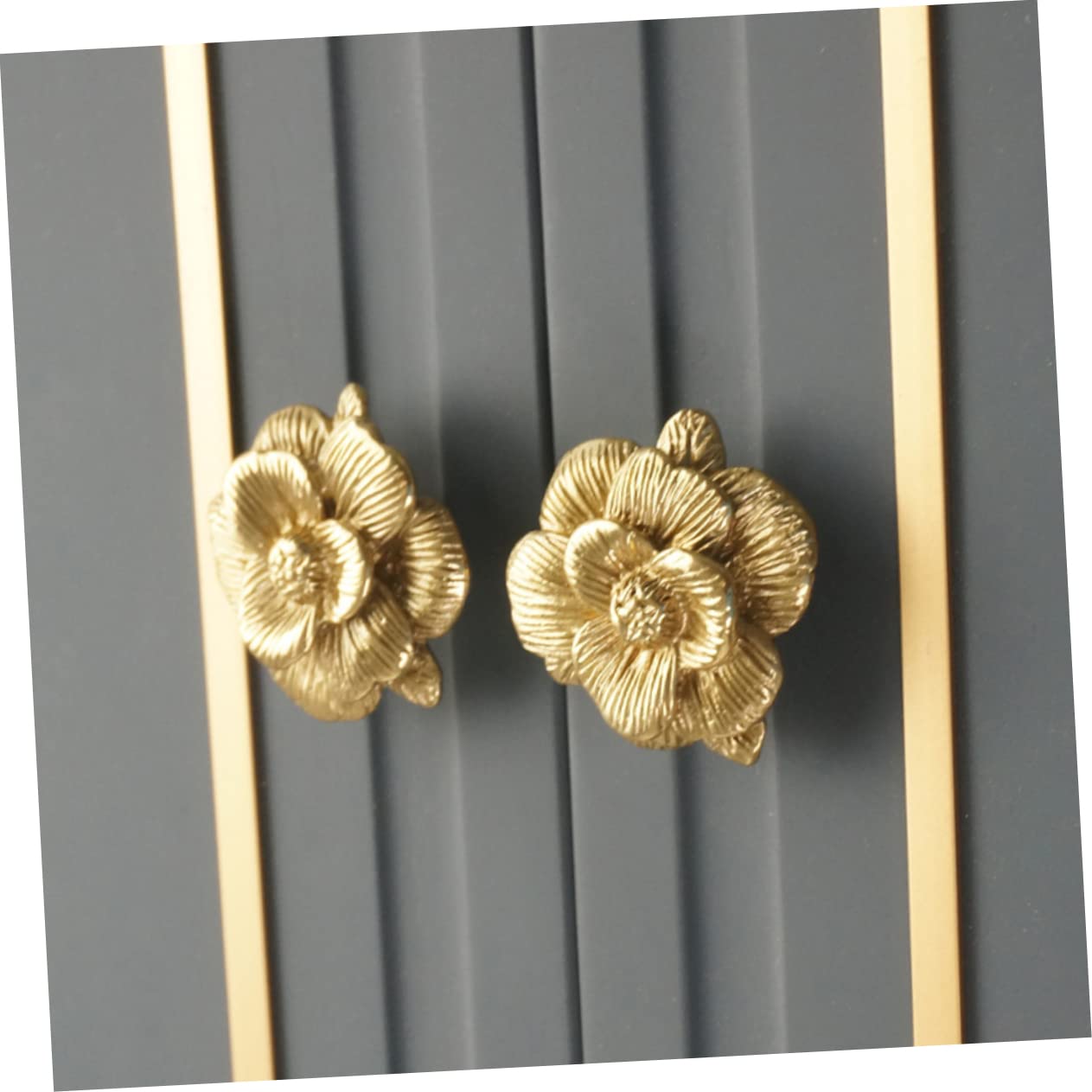 Housoutil 3 Maniglie Per Mobili in Rame Piccole Manopole Per Cassetti Maniglie Per Porte Di Mobili Maniglie Decorative A Forma Di Fiore Facili Da Installare Per Cassetti E Guardaroba.